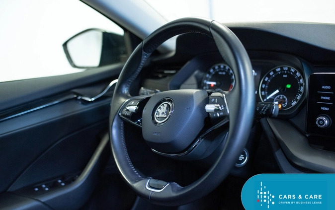 Skoda Octavia cena 81900 przebieg: 117947, rok produkcji 2020 z Szczebrzeszyn małe 232